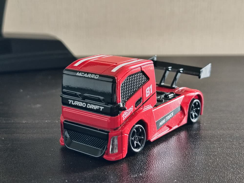 ミニトラックレーサーのレンタル車両